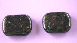 NUUMMITE PALM STONE NUUMMITE PALM STONE